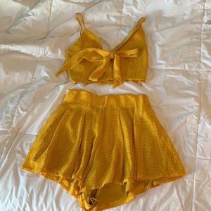 yellow polka dot set